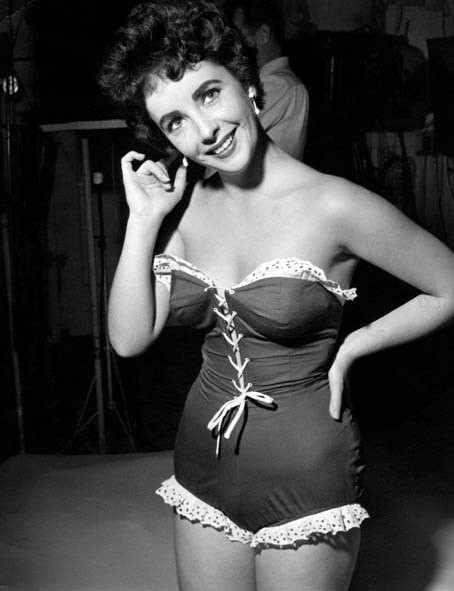 Elizabeth Taylor - Hand on Hip in Tied Up One-Piece Photo Print (8 x 10) - Item # DAP17696