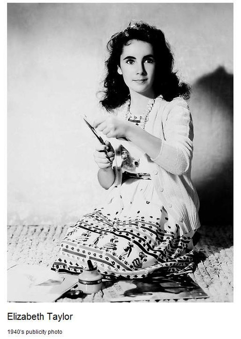 Elizabeth Taylor - Holding Scissors Photo Print (8 x 10) - Item # DAP17825