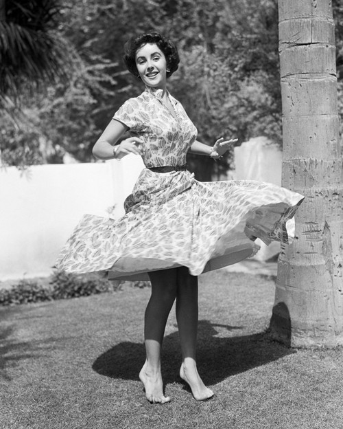 Elizabeth Taylor - Twirling Dress Photo Print (8 x 10) - Item # DAP17804