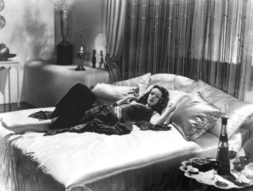 Gene Tierney - Laying in Bed in Night Gown Photo Print (10 x 8) - Item # DAP18205
