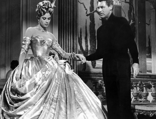 Grace Kelly - Standing in Ball Gown Photo Print (10 x 8) - Item # DAP18357