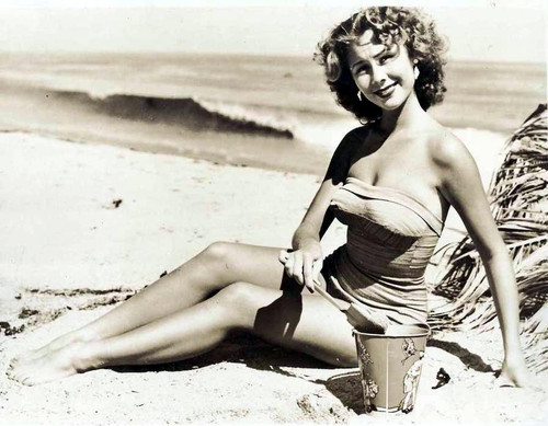 Mitzi Gaynor - Beach with Shovel Photo Print (10 x 8) - Item # DAP19102