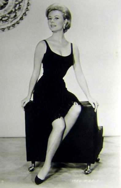Mitzi Gaynor - Black Dress Photo Print (8 x 10) - Item # DAP18991