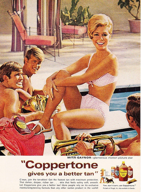 Mitzi Gaynor - Coppertone Ad Photo Print (8 x 10) - Item # DAP19136
