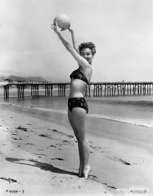 Mitzi Gaynor - Holding Ball on Beach Photo Print (8 x 10) - Item # DAP18914