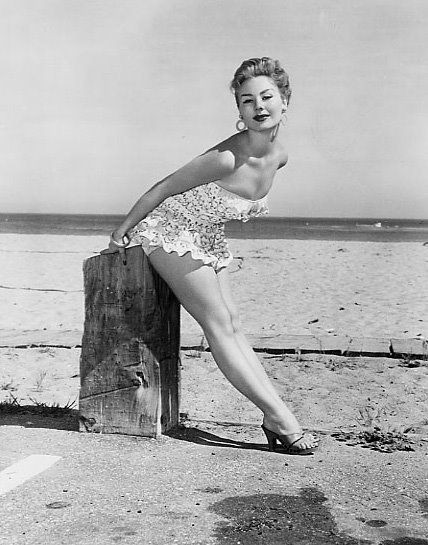 Mitzi Gaynor - On Stump Photo Print (8 x 10) - Item # DAP18912