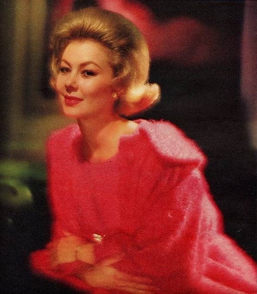 Mitzi Gaynor - Red Fur Photo Print (8 x 10) - Item # DAP19090
