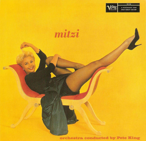 Mitzi Gaynor - Yellow Photo Print (8 x 10) - Item # DAP19077