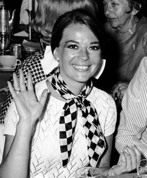 Natalie Wood - Checkered Ascot Photo Print (8 x 10) - Item # DAP19801