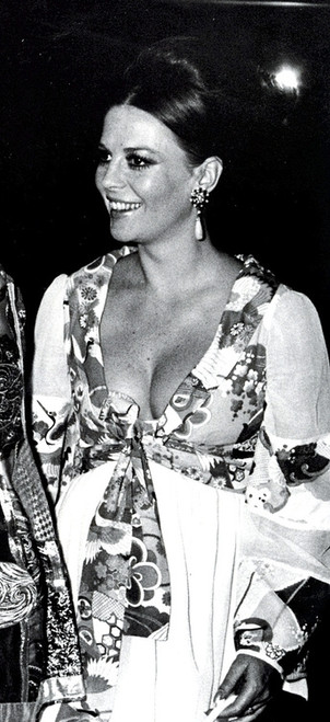 Natalie Wood - Low Cut Dress Photo Print (8 x 10) - Item # DAP19855