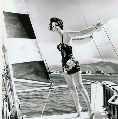 Natalie Wood - Posed on Boat Photo Print (10 x 8) - Item # DAP110174
