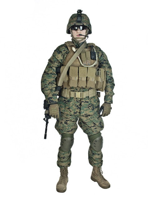U.S. soldier with his assault rifle on white background. Poster Print by Oleg Zabielin/Stocktrek Images - Item # VARPSTZAB100160M