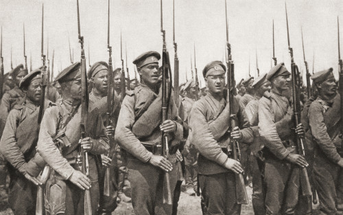 Russian Infantry On Parade And Presenting Arms During World War One. From The Illustrated War News, Published1915. Poster Print by Ken Welsh / Design Pics - Item # VARDPI12280401