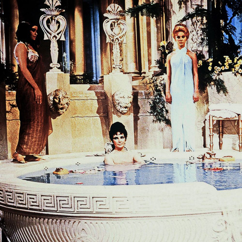 Elizabeth Taylor - Cleopatra Poster Print by Hollywood Photo Archive Hollywood Photo Archive - Item # VARPDX489842 Elizabeth Taylor - Cleopatra Poster Print by Hollywood Photo Archive Hollywood Photo Archive - Item # VARPDX489842