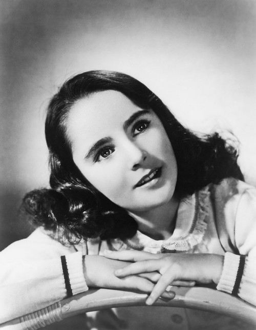 Elizabeth Taylor Poster Print by Hollywood Photo Archive Hollywood Photo Archive - Item # VARPDX489871