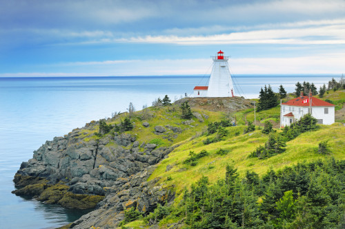 Canada, New Brunswick. Swallowtail Lighthouse on Bay of Fundy. Poster Print by Jaynes Gallery - Item # VARPDDCN04BJY0014