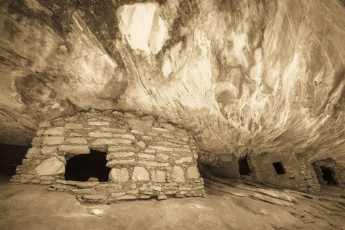 House on Fire Ruin, Cedar Mesa, Bears Ears National Monument, Utah, USA. Poster Print by Russ Bishop - Item # VARPDDUS45RBS0073