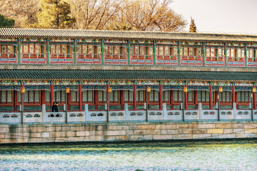 Jade Island, Beihai Lake Park, Beijing, China. Beihai Park was created in 1000 AD. Poster Print by William Perry - Item # VARPDDAS07WPE0486