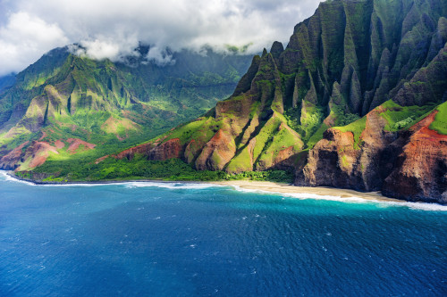 Kalalau Beach on the Na Pali Coast, Coast Wilderness State Park, Kauai, Hawaii, USA. Poster Print by Russ Bishop - Item # VARPDDUS12RBS0528 Kalalau Beach on the Na Pali Coast, Coast Wilderness State Park, Kauai, Hawaii, USA. Poster Print by Russ Bishop - Item # VARPDDUS12RBS0528