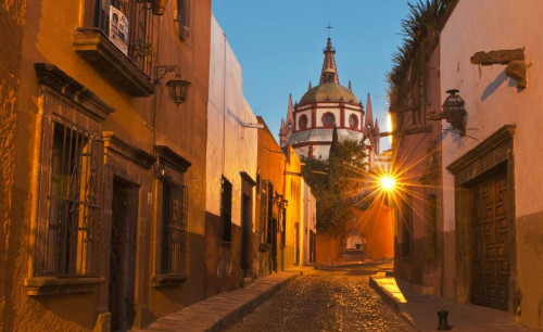 San Miguel de Allende, Mexico by Nancy Rotenberg (24 x 15)