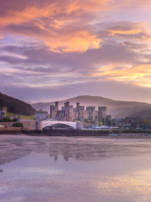 Conwy castle-North Wales coast by Assaf Frank (18 x 24)