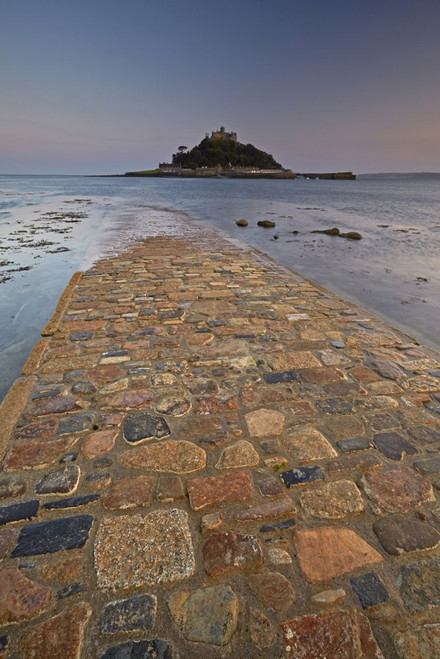 St Michael's Mount at dusk from the causeway. Poster Print by Loop Images Ltd. (12 x 18)