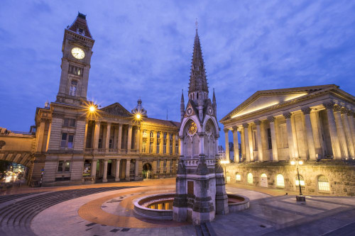 Birmingham Museum Art Gallery and town hall in Chamberlain Square. Poster Print by Loop Images Ltd. (17 x 11)