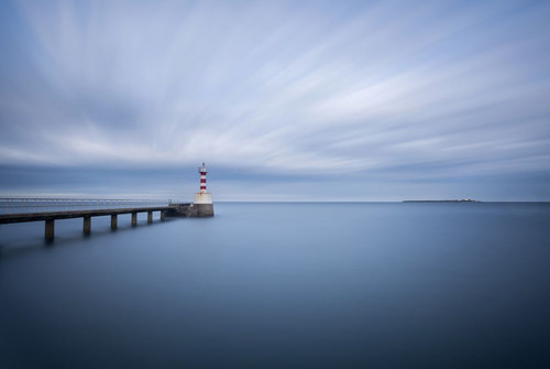 Amble Pier in Northumberland. Poster Print by Loop Images Ltd. (20 x 13)