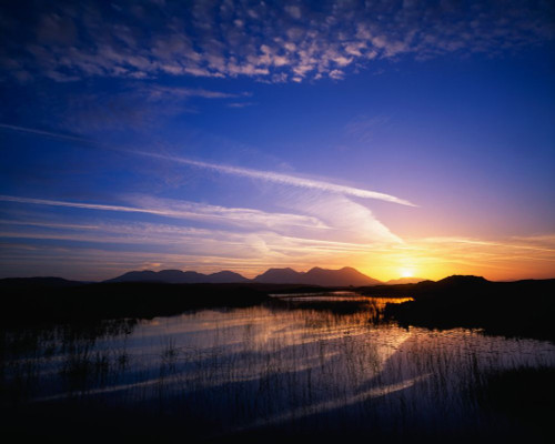Bog Lake Near Roundstone, Connemara, Co Galway, Ireland Poster Print by The Irish Image Collection (17 x 13)