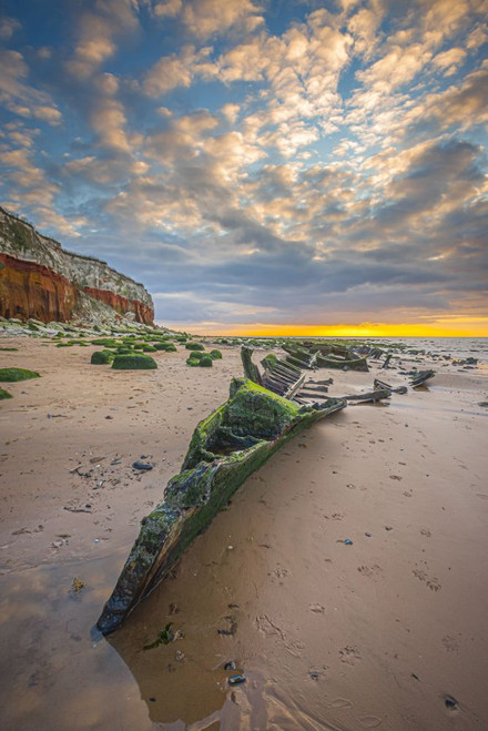 The wreck of the Sheraton on Hunstanton beach. Poster Print by Loop Images Ltd. (11 x 17)