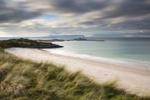 Camusdarach Beach with the Small Isles in the distance. Poster Print by Loop Images Ltd. (20 x 13)