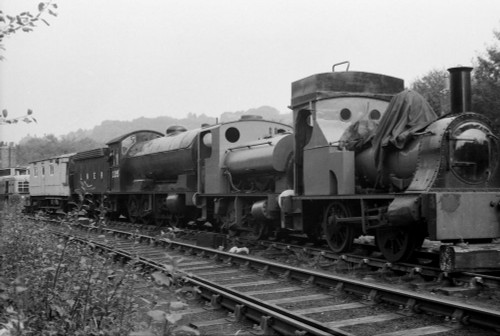 Steam Engine number 3395.locomotive is 3395 a Q6 Raven 0-8-0 built at Darlington works. Poster Print by John Short (19 x 13)