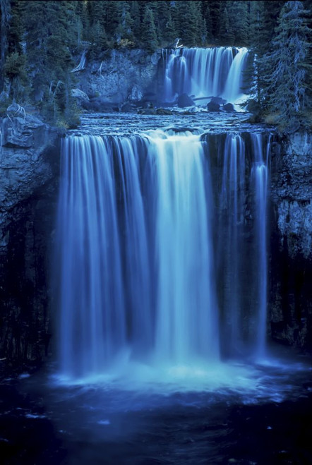 Colonnade Falls on the Belcher River in Yellowstone National Park; Wyoming, United States of America Poster Print by Tom Murphy (12 x 17)