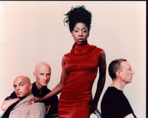 M People Group Photo Print (8 x 10)