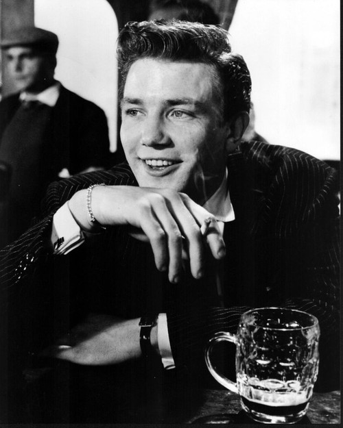 Albert Finney Smoking Cigarette With Drink Black And White Photo Print (8 x 10)