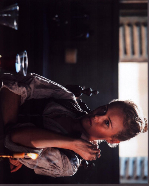 Hannah New On Set Of Black Sails Photo Print (8 x 10)