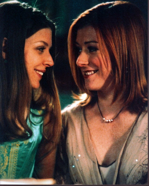 Amber Benson And Alyson Hannigan In Buffy The Vampire Slayer Photo Print 8 X 10 Posterazzi 2117