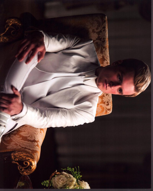 Josh Hutcherson In The Hunger Games: Mockingjay - Part 1 Photo Print (8 x 10)