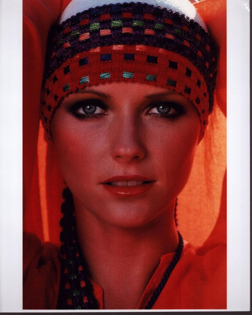 Cheryl Tiegs Cloesup In Colorful Head Scarf Photo Print (8 x 10)