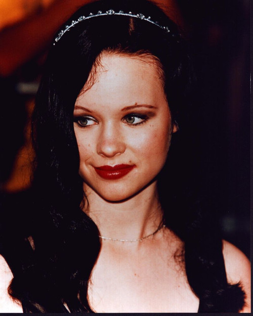 Thora Birch Close Up In Beaded Headband Photo Print (8 x 10)