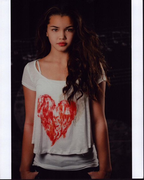 Paris Berelc In White Top With Red Heart Photo Print (8 x 10)