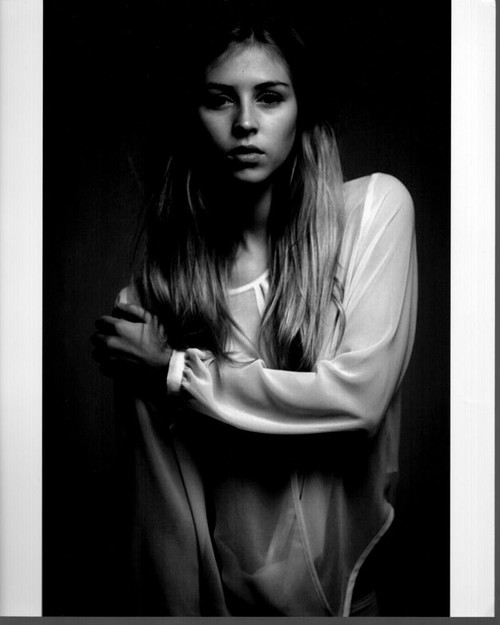 Hermione Corfield In Sheer Top Black And White Photo Print (8 x 10)