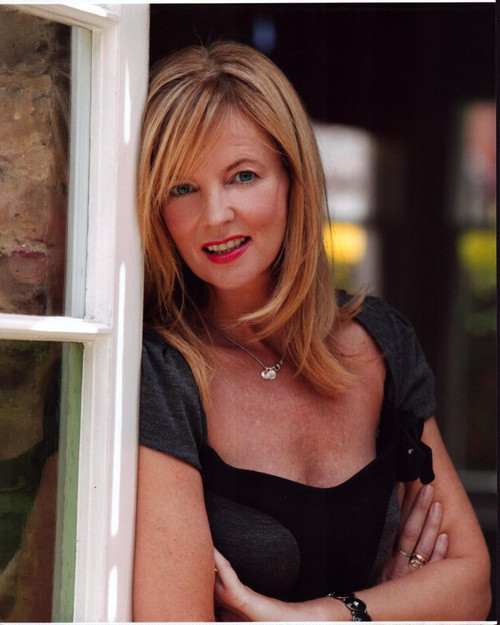 Clare Grogan Leaning On Doorway Photo Print (8 x 10)