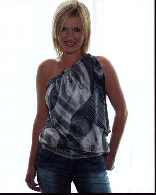 Dido In One Shoulder Gray Top Photo Print (8 x 10)
