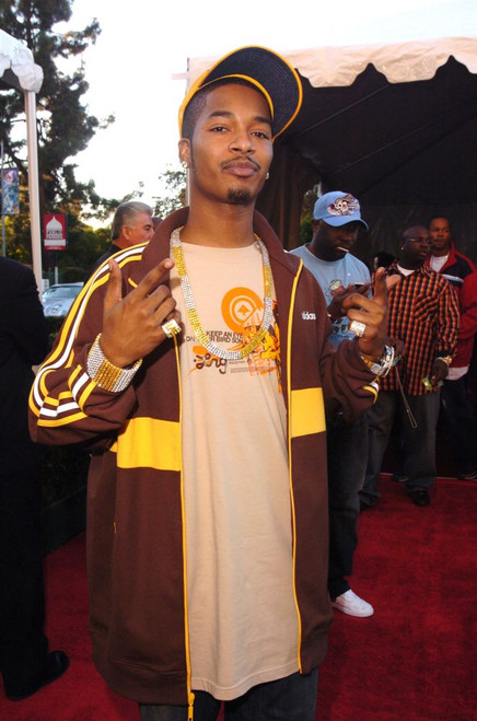 Chingy at the 33rd Annual American Music Awards, Shrine Auditorium in Los Angeles, CA, November 22, 2005. ph: Ron Wolfson / (Chingy12187) Poster
