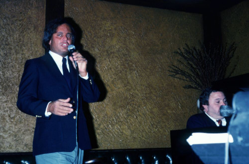 Jonathan perfroming at an event, circa 1970s. Photo: Oscar Abolafia (jonathanschwartz004) Poster