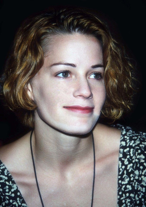 Elizabeth Shue 1992. Photo by Adam Scull (Elizabeth Shue1224) Poster