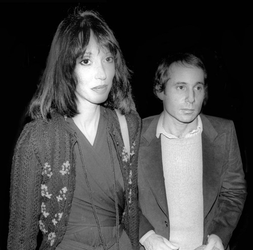 Shelley Duvall, Paul Simon 1980s. Photo By John Barrett (Shelley Duvall Paul Simon10913) Poster