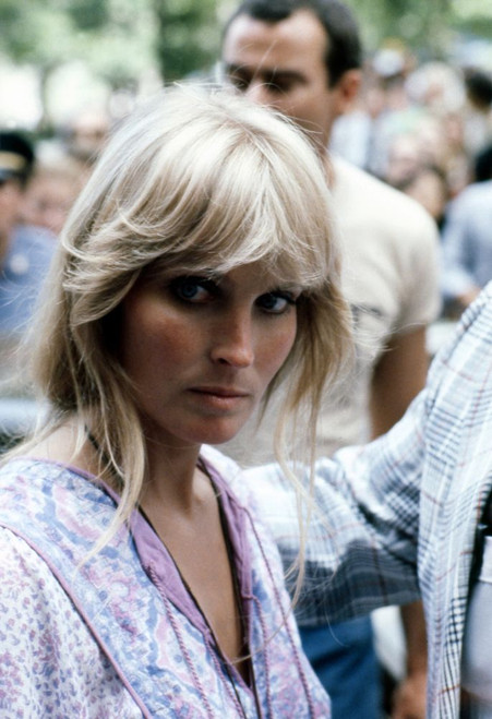 Bo Derek at age 25, in 1981. Photo: Oscar Abolafia (BO_DEREK04) Poster