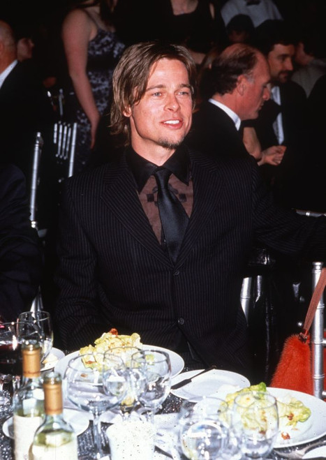 Brad Pitt attending MusiCares, 2000. ph: Ron Wolfson / (Brad Pitt 5) Poster